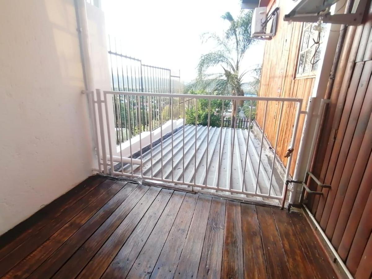 Palm View Guest House Pretoria Exterior photo